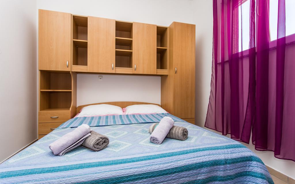 Apartments Kraljic Baska  Exterior photo